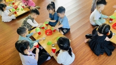 HOẠT ĐỘNG TẠO HÌNH: DÁN NGÔI NHÀ HOẠT ĐỘNG TẠO HÌNH: DÁN NGÔI NHÀ